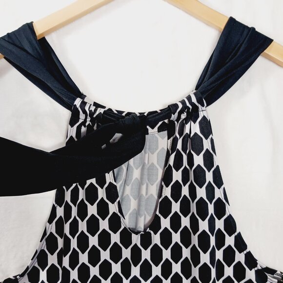 Mudd Pie, M (8 - 10) Halter, Tie Back Dress, Black & White Geometric Print - Picture 5 of 13